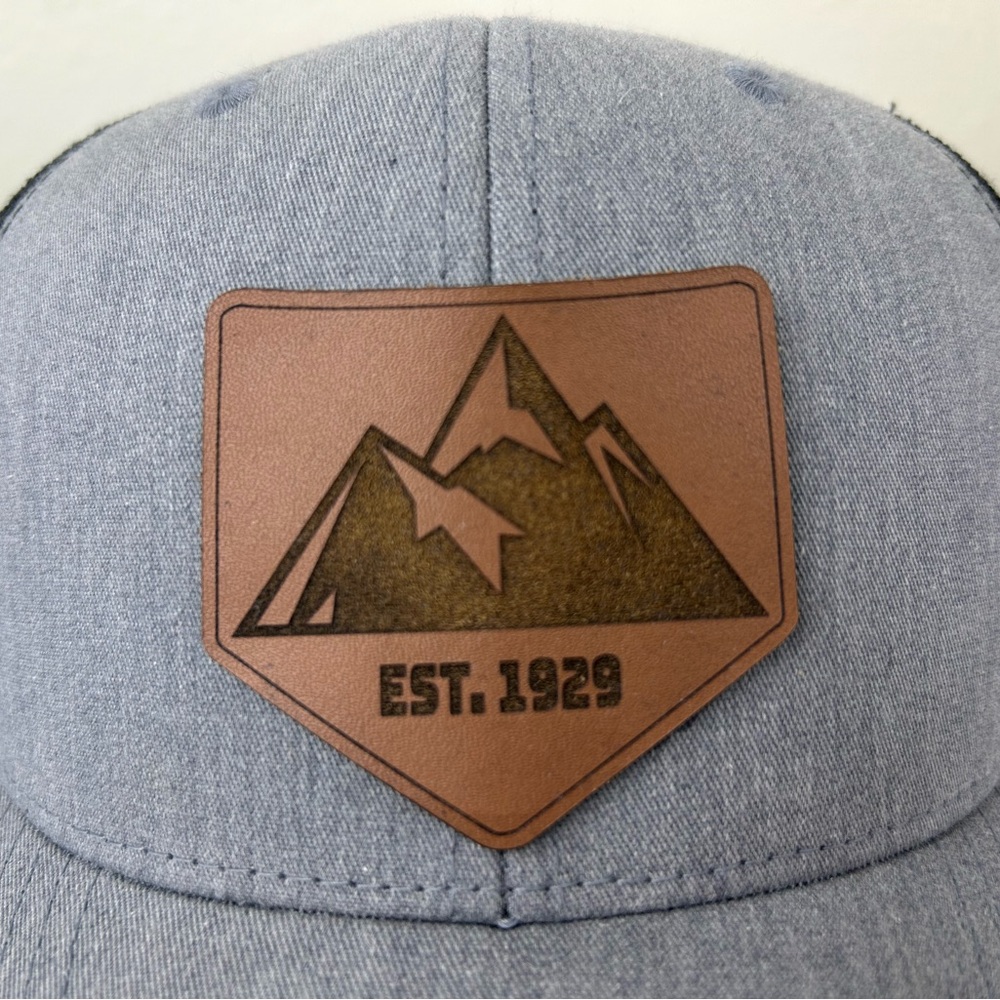Mountain Leather Patch The Classics Snapback Adju… - image 5